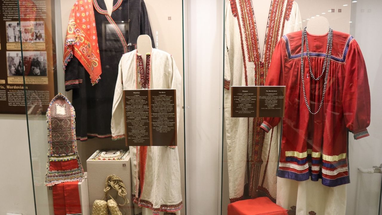 Элементы традиционного костюма народов Поволжья.